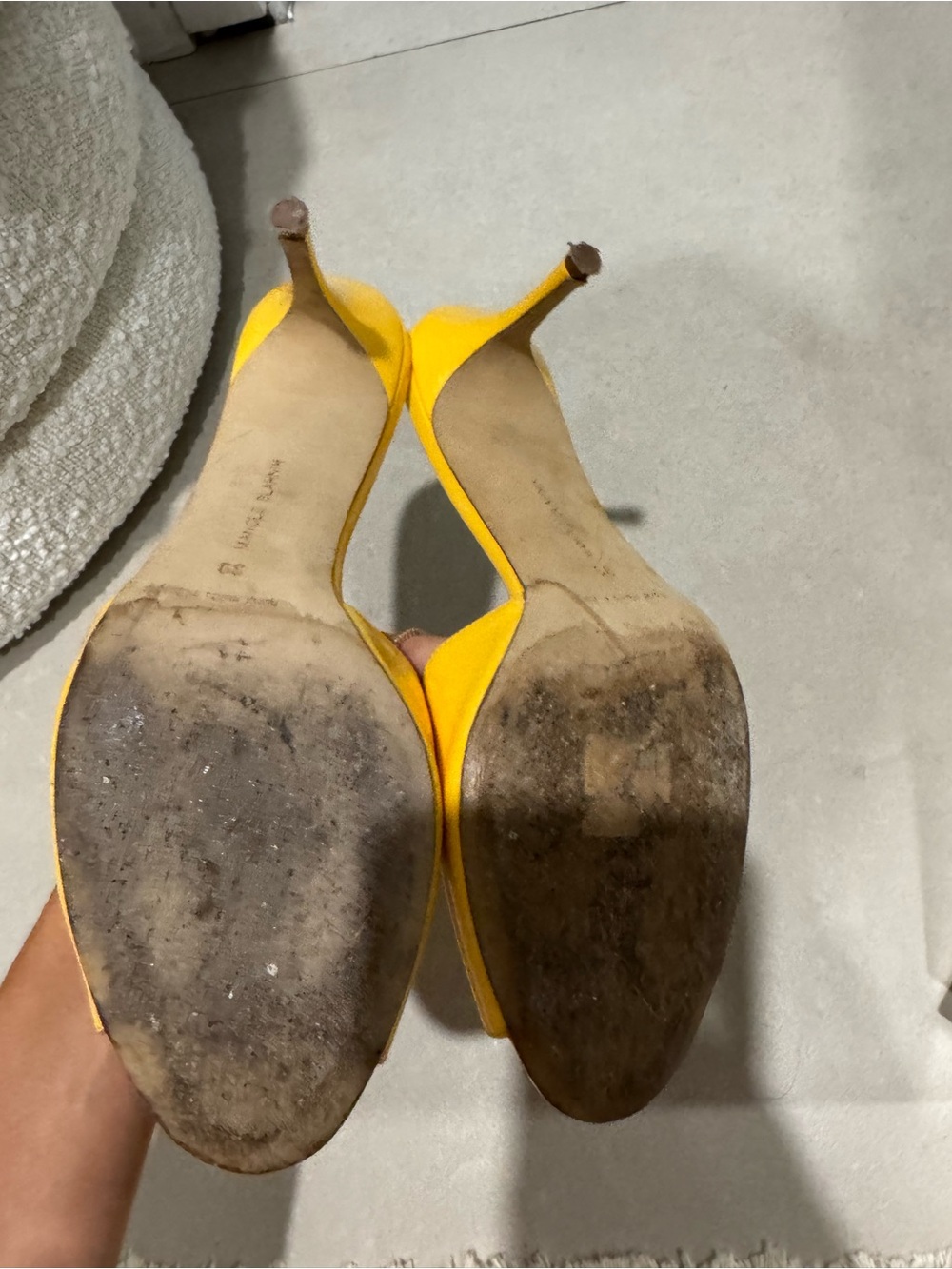 Manolo Blahnik Yellow Patent Leather Slide Mules - Picture 4 of 9